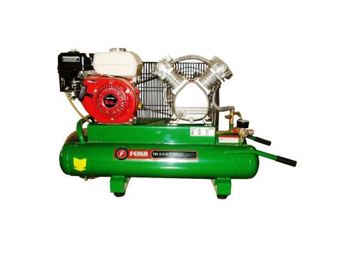 Compresor a Explosión Fema Pro 5.5 Hp 32 Lts Motor 4 Tiempos C/Ruedas